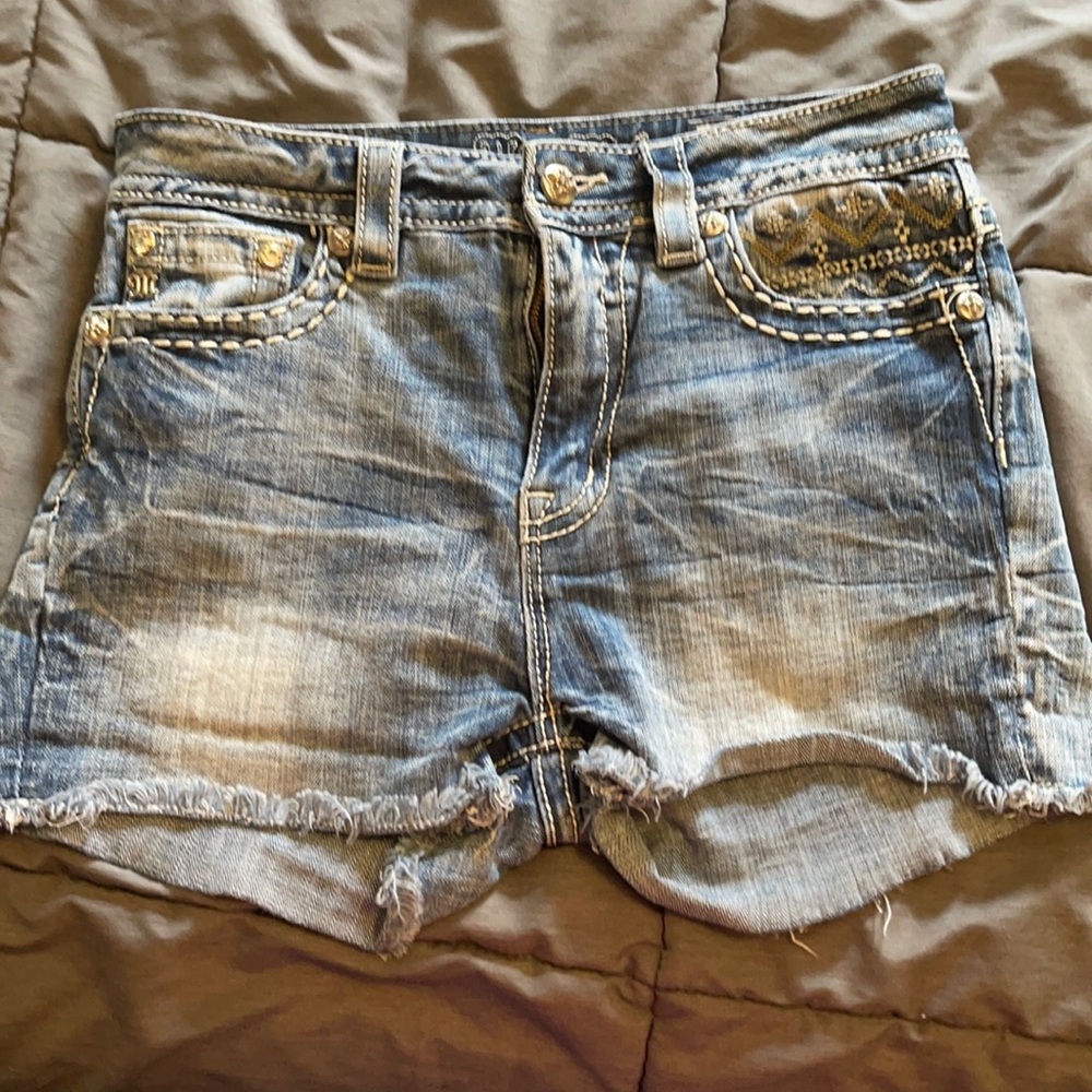 Miss Me High Rise Distressed Shorts. Size 30.